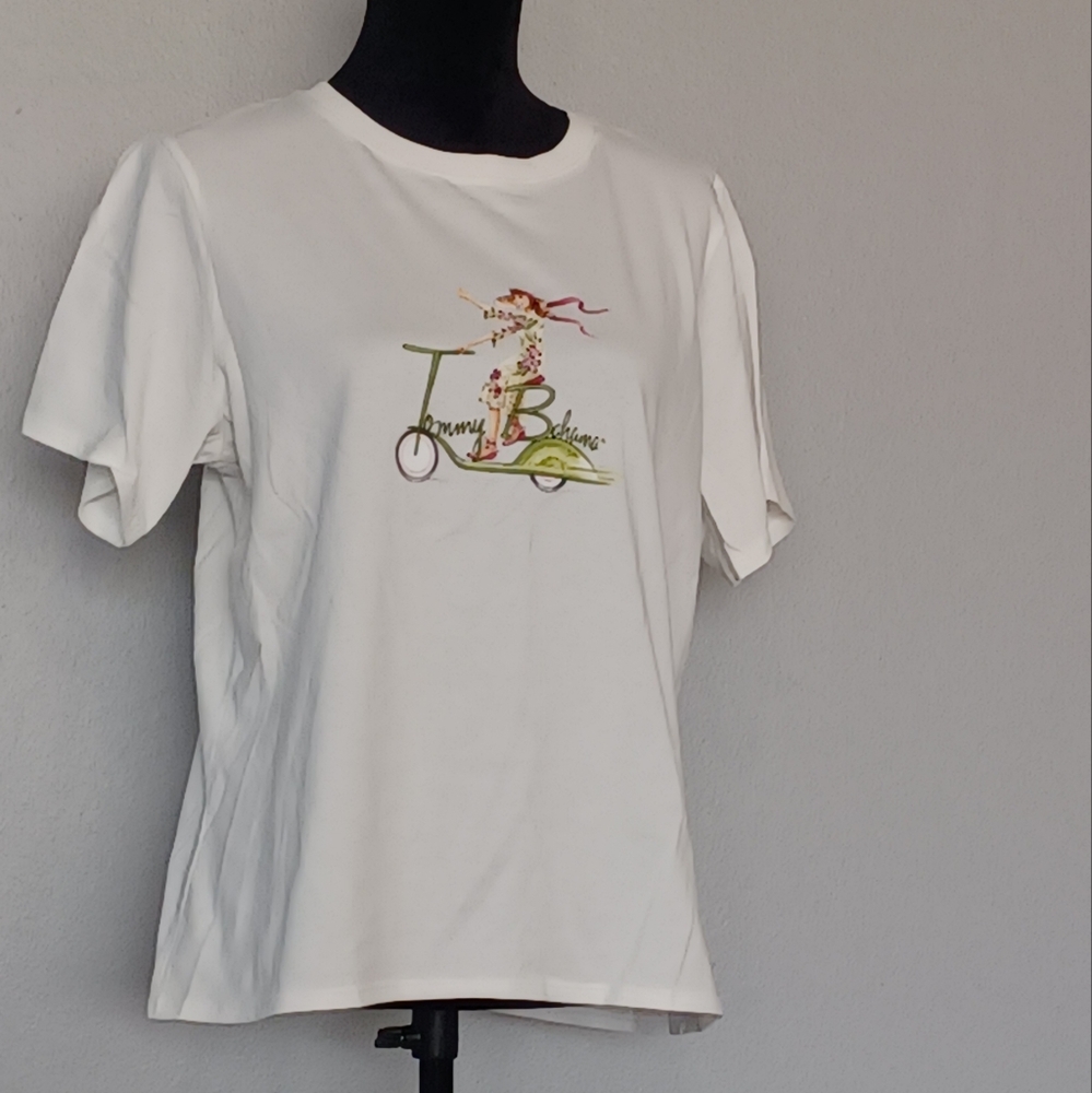 Tommy Bahama women's tshirt